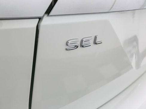 New 2026 Volkswagen Atlas SEL image 10