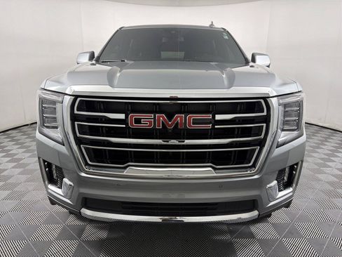 Used 2023 GMC Yukon XL SLT w/ SLT Luxury Package RWD image 2