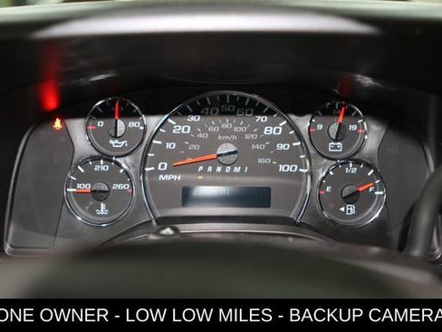 Used 2019 Chevrolet Express 3500 Work Van w/ Driver Convenience Package image 17