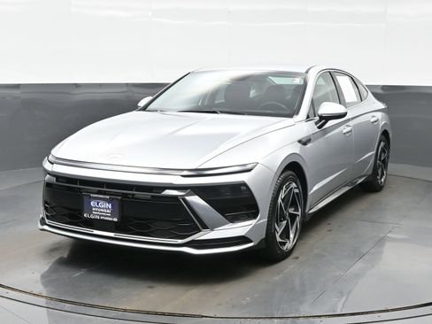 Certified 2026 Hyundai Sonata SEL FWD image 1
