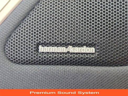 Used 2024 BMW iX xDrive50 image 39