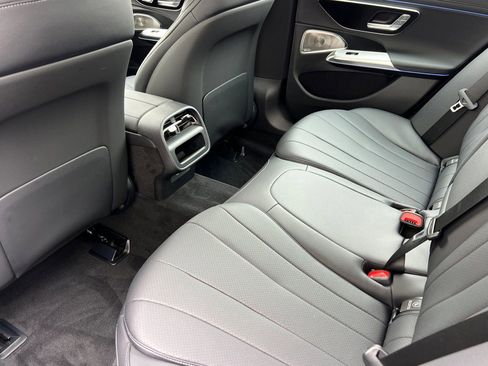 New 2026 Mercedes-Benz E 350 Sedan image 4