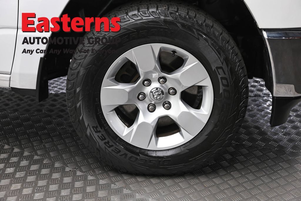 Used 2021 RAM 1500 Big Horn AWD/4WD image 30