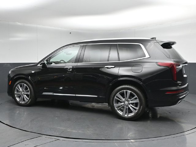 Used 2025 Cadillac XT6 Premium Luxury w/ Technology Package AWD/4WD image 5