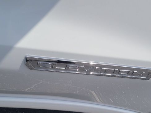 Used 2026 GMC Sierra 1500 Elevation AWD/4WD image 7