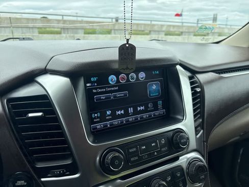 Used 2020 Chevrolet Tahoe LT w/ Texas Edition Package RWD image 4