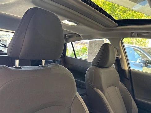 Certified 2025 Subaru Crosstrek 2.5i Premium AWD/4WD image 17