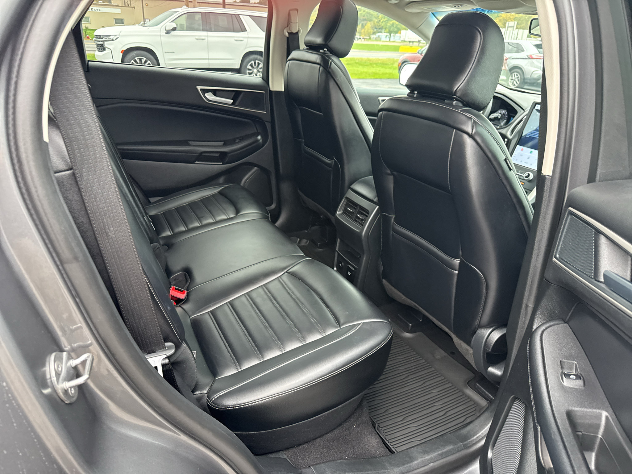 Used 2024 Ford Edge SEL w/ Convenience Package AWD/4WD image 28