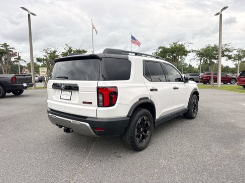 Used 2026 Honda Passport TrailSport Elite image 3
