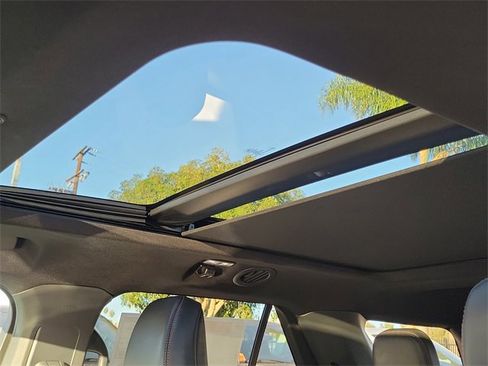 Used 2025 Ford Explorer ST w/ Sun And Sound Package image 14