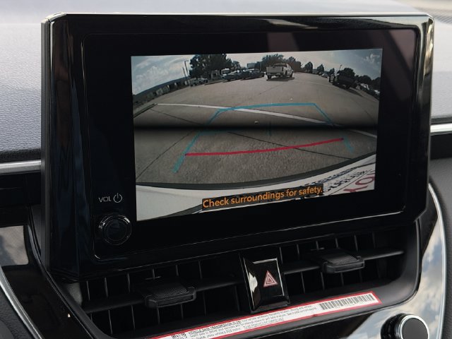 Used 2026 Toyota Corolla Cross LE FWD image 17