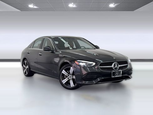 Used 2023 Mercedes-Benz C 300 Sedan image 6