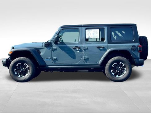 Used 2024 Jeep Wrangler Unlimited Rubicon 4xe AWD/4WD image 4