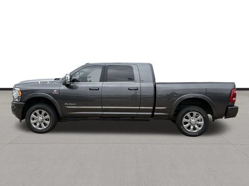 Used 2024 RAM 3500 Limited AWD/4WD image 8