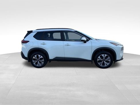 Used 2023 Nissan Rogue SV w/ SV Premium Package AWD/4WD image 9