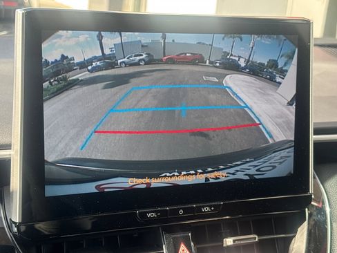 Certified 2025 Toyota Corolla SE image 24