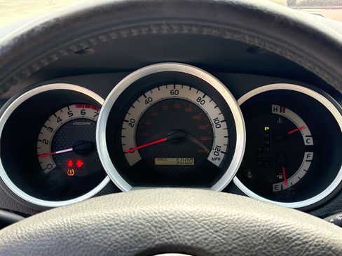 Used 2011 Toyota Tacoma PreRunner w/ SR5 Pkg #2 RWD image 22