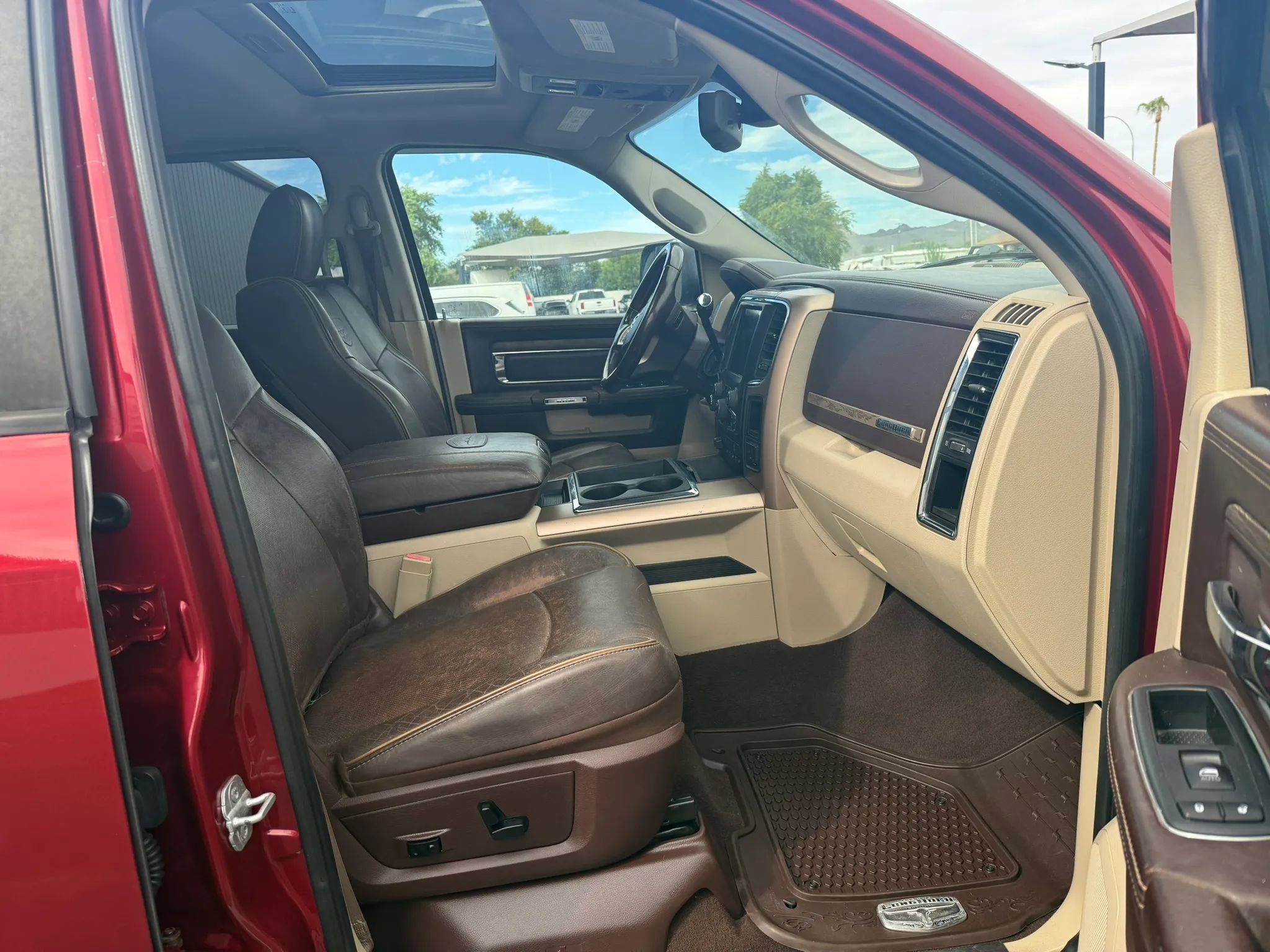 Used 2014 RAM 2500 Longhorn w/ Protection Group AWD/4WD image 24