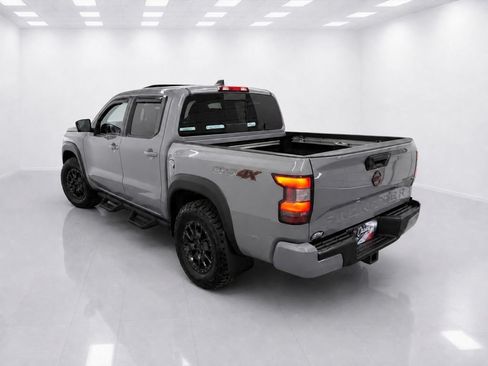 Used 2023 Nissan Frontier PRO-4X w/ Pro-4X Premium Package AWD/4WD image 9