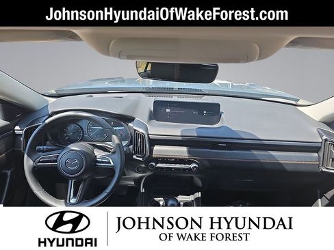 Used 2024 MAZDA CX-50 AWD 2.5 S w/ Cargo Package image 17
