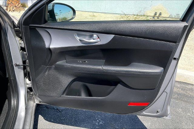 Used 2023 Kia Forte LXS FWD image 23