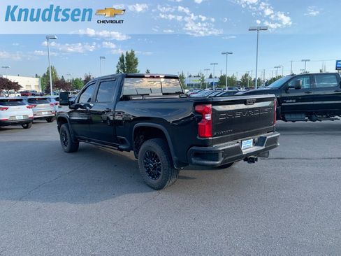 Used 2021 Chevrolet Silverado 2500 LTZ w/ LTZ Plus Package AWD/4WD image 5