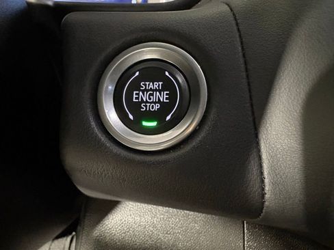 Used 2024 Chevrolet Suburban High Country AWD/4WD image 34