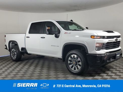 New 2026 Chevrolet Silverado 2500 Custom w/ Z71 Off-Road Package image 1
