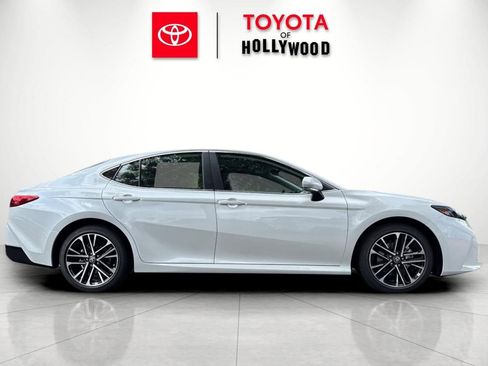 New 2026 Toyota Camry XLE FWD image 3