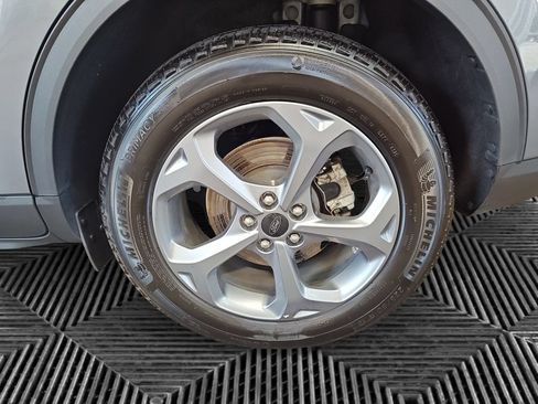 Used 2025 Ford Escape ST-Line Select AWD/4WD image 14
