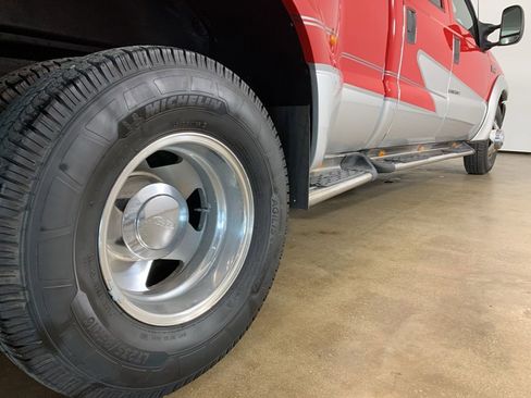 Used 2003 Ford F350 XLT RWD image 9