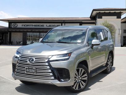 Used 2024 Lexus LX 600 4WD w/ Luxury Package