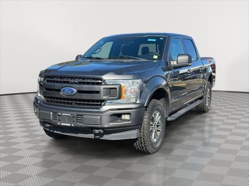 Used 2018 Ford F150 XLT w/ Equipment Group 302A Luxury image 3