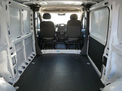 New 2026 RAM ProMaster 2500 w/ Convenience Group image 10