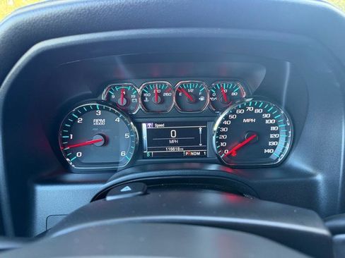 Used 2016 Chevrolet Silverado 2500 LTZ image 31