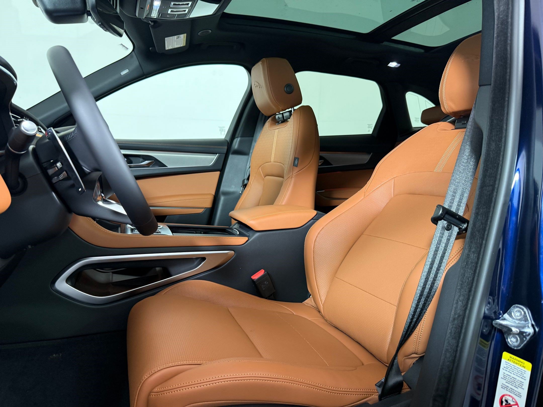 New 2026 Jaguar F-PACE R-Dynamic S AWD/4WD image 23