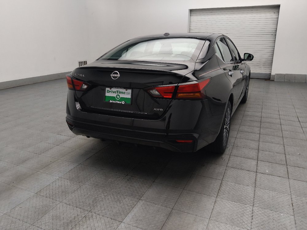 Used 2025 Nissan Altima 2.5 SV AWD/4WD image 9