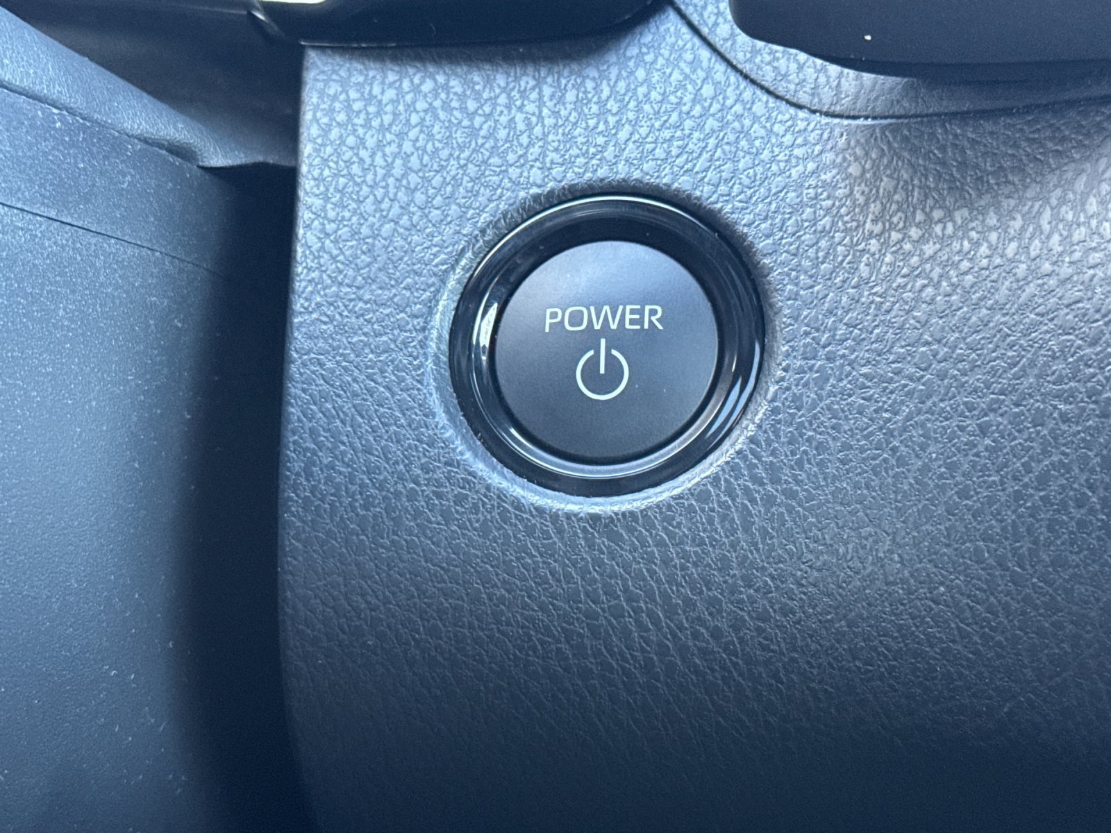 Used 2026 Toyota Camry SE w/ Multimedia Upgrade Package FWD image 22