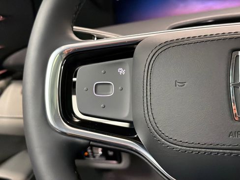 New 2026 Lincoln Nautilus Reserve image 23