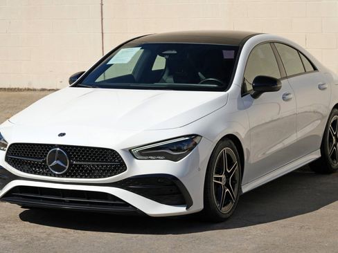 Used 2024 Mercedes-Benz CLA 250 w/ AMG Night Package image 47