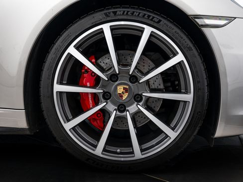 Used 2013 Porsche 911 Carrera 4S image 11