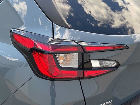Used 2024 Subaru Crosstrek 2.0i Premium AWD/4WD image 10