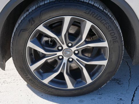 Used 2023 Acura MDX SH-AWD w/ Technology Package image 15