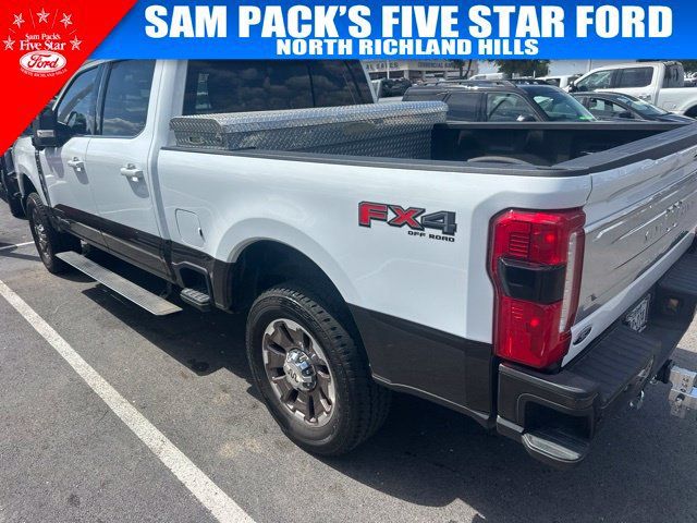 Used 2025 Ford F250 King Ranch w/ FX4 Off-Road Package AWD/4WD image 12