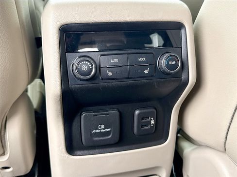 Used 2019 GMC Acadia Denali w/ Technology Package image 26