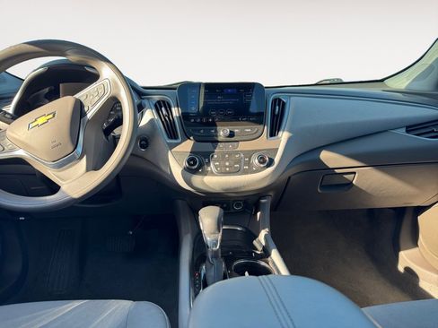 Used 2023 Chevrolet Malibu LT image 11