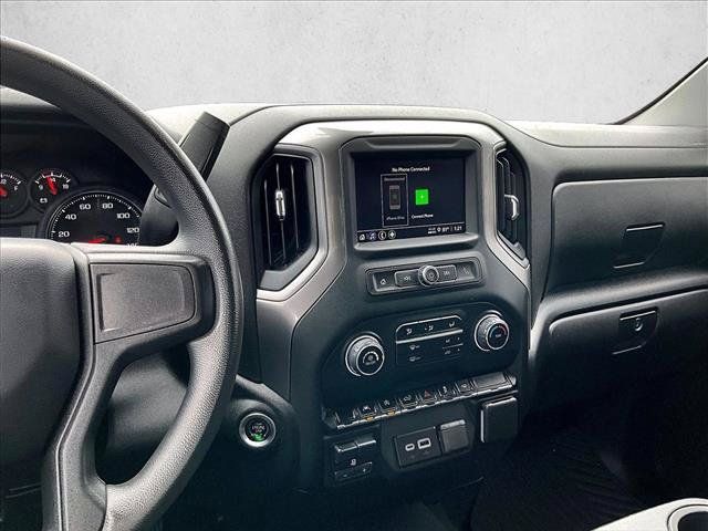Used 2024 Chevrolet Silverado 1500 Custom w/ Turbomax Blackout Package RWD image 8