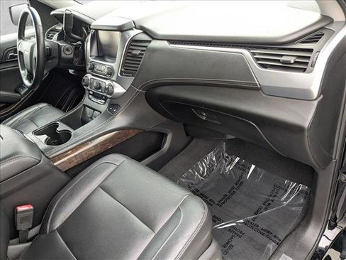 Used 2019 Chevrolet Tahoe LT image 23