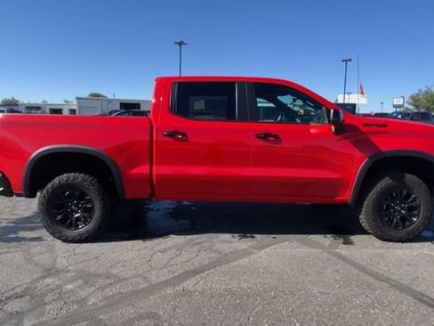 Used 2024 Chevrolet Silverado 1500 ZR2 w/ Technology Package AWD/4WD image 9