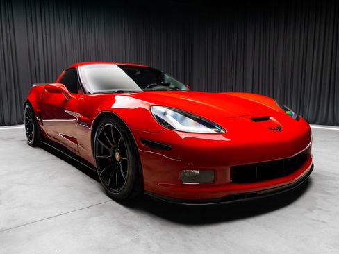 Used 2009 Chevrolet Corvette Z06 w/ Preferred Equipment Group RWD image 21